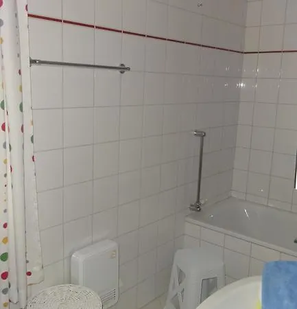 Ferienwohnung Im Dorf דירה *